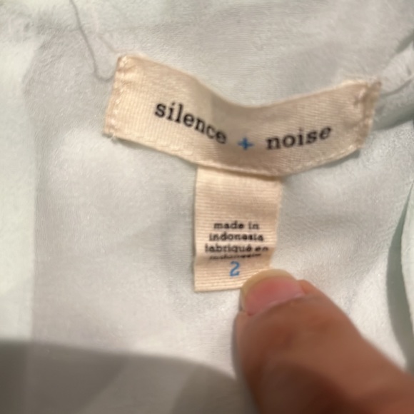 UO  silence  + noise 3D Floral Cocktail Party Fit + Flare Mini Dress - Picture 13 of 15